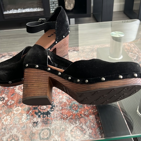 New korks platform shoes - Picture 2 of 4